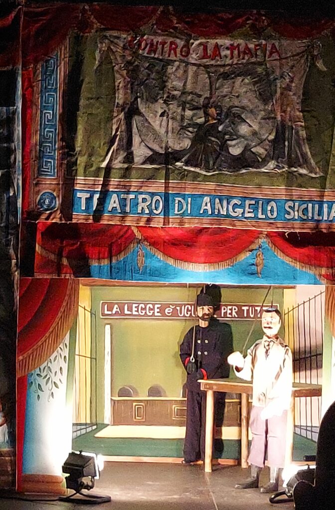 DETERMINA A CONTRARRE N. 29 - AFFIDAMENTO DIRETTO - Spettacolo opera teatrale pupi